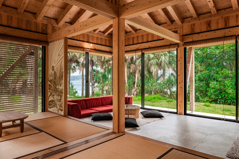 琉球ヴィラ・ビロウ